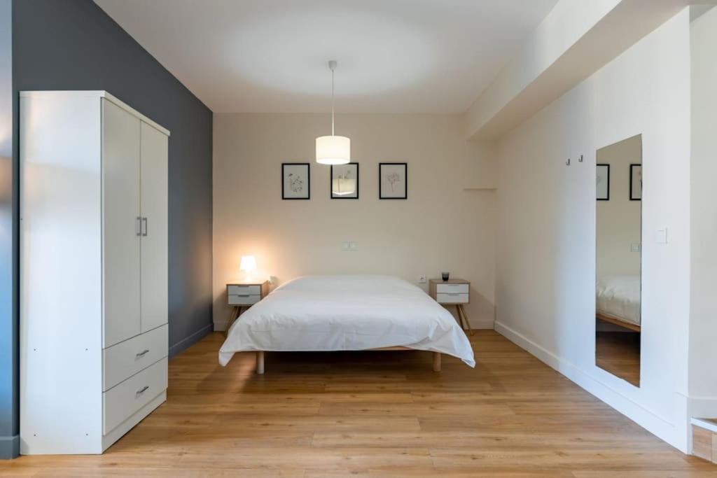 Large Comfy, Modern Studio 5 Min To Acropolis Athen Eksteriør bilde